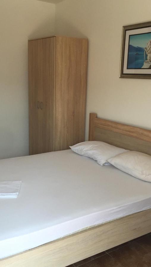Apartament Julija 1 Igalo Zewnętrze zdjęcie