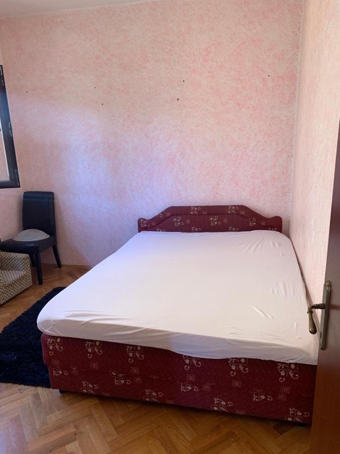 Apartament Julija 1 Igalo Zewnętrze zdjęcie